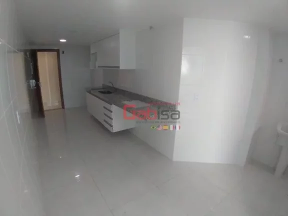 Imagem Apartamento com 2 dormitórios à venda, 90 m² por R$ 590.000,00 - Braga - Cabo Frio/RJ