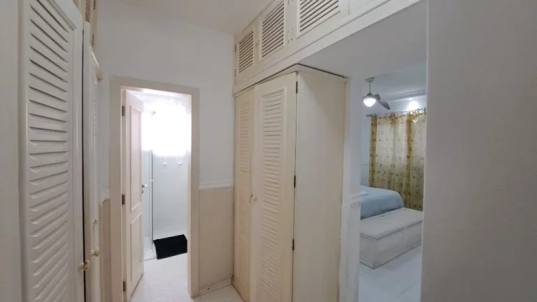 Imagem APARTAMENTO SUPER AMPLO CLEAN, MOBILIADO, COM VISTA PARA O MAR