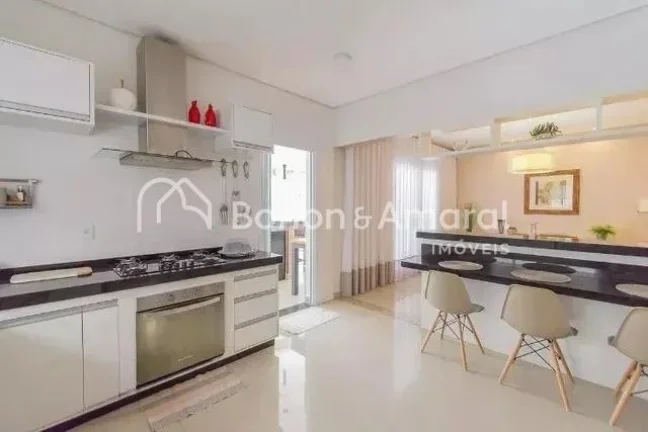 Imagem Linda casa à venda no Swiss Park em Campinas - SP.

Linda casa à venda com quatro quartos sendo to...