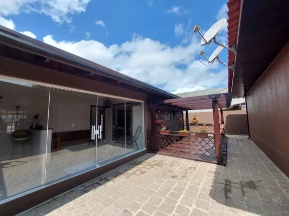 Imagem Casa à venda em Campo Largo/PR