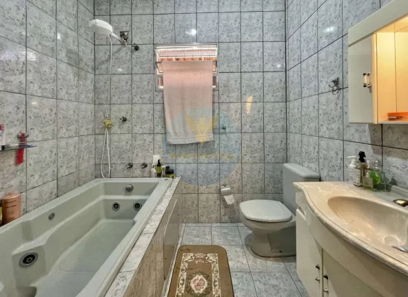 Imagem Casa em Condomínio a Venda no bairro Granja Viana - Carapicuíba, SP