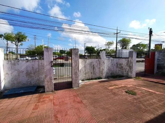 Imagem Casa para Locação em Recife, Torrões, 5 dormitórios, 2 banheiros, 3 vagas