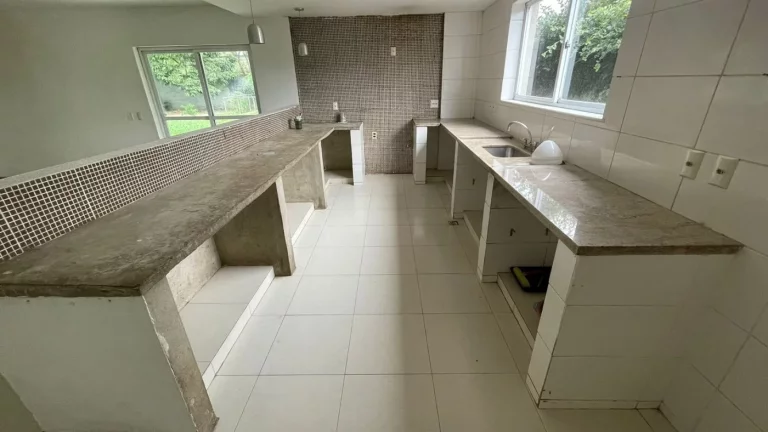 Imagem Casa com 3 Quartos à Venda, 350 m² em Vargem Grande - Rio De Janeiro
