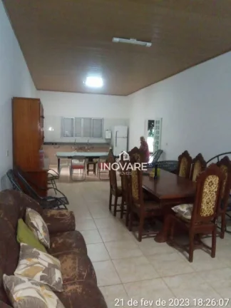 Imagem Rancho com 3 dormitórios à venda, 220 m² por R$ 550.000,00 - Zona Rural - Itumbiara/GO