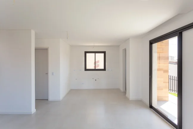 Imagem SOBRADO com 3 dormitórios à venda com 170.36m² por R$ 750.000,00 no bairro Atuba - CURITIBA / PR