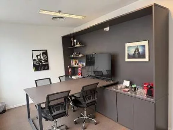 Imagem Conjunto Comercial para Alugar, 96m², 3 Vagas na Berrini - Ed. Itamaracá