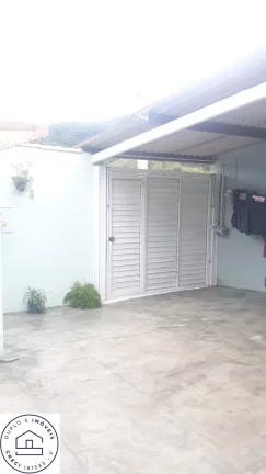 Imagem Casa em Mairiporã / Terra preta / Próximo a Rodovia Fernão dias / Terreno medindo 250 m² sendo 125 m² de terreno livre para construir.