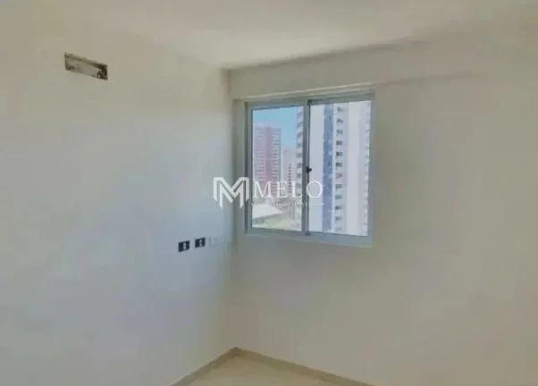 Imagem Oportunidade em Casa Amarela com 3qts., 1suite, 2vagas, 66 m²