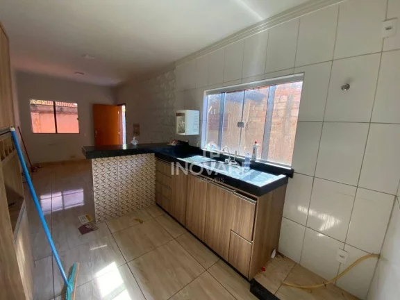 Imagem Casa com 2 dormitórios à venda, 68 m² por R$ 260.000,00 - Portal Dos Ipes - Itumbiara/GO