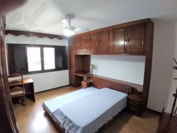 Imagem SOBRADO * VENDA * PERMUTA * RUA TRANQUILA * OPORTUNIDADE * 3 DORM * SUÍTE