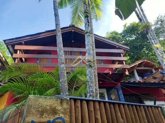 Imagem ÓTIMAS CASINHAS EM UMA PRAIA PARADISIACA, CHEGA DE BARCO OU TRILHA...