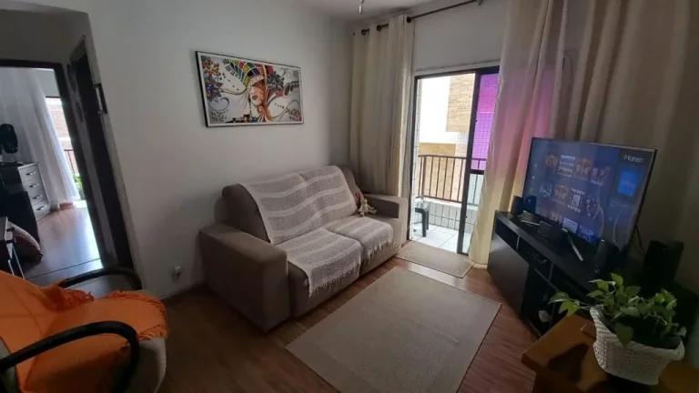 Imagem Apartamento 1 dormitório 1 vaga 350 metros da praia à venda, 50 m² por R$ 295.000 - Vila Guilhermina - Praia Grande/SP