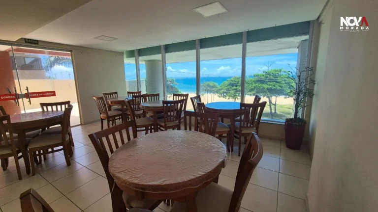 Imagem Viva o privilégio de morar de frente ao mar na Praia de Itaparica!

Este belíssimo apartamento é ...