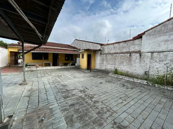 Imagem Casa para Venda em Itanhaém, Balneário Gaivota, 2 dormitórios, 2 banheiros, 5 vagas