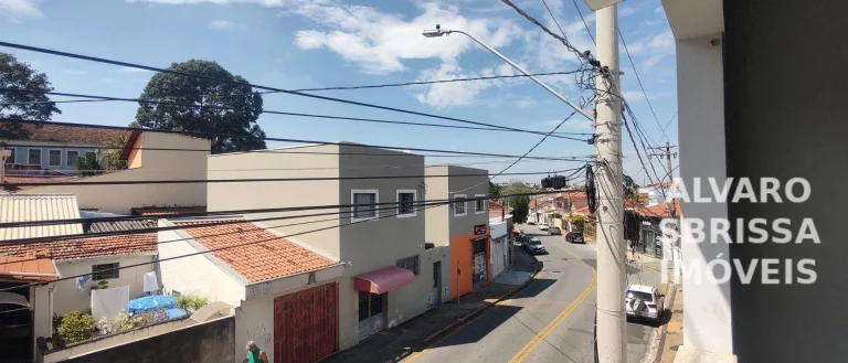 Imagem Casa na região central da cidade de Itu SP - com ponto comercial na esquina. 380m2