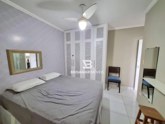 Imagem PITANGUEIRAS- BELÍSSIMO APARTAMENTO NO CALÇADÃO , TOTALMENTE REFORMADO, GARAGEM NO PRÉDIO.