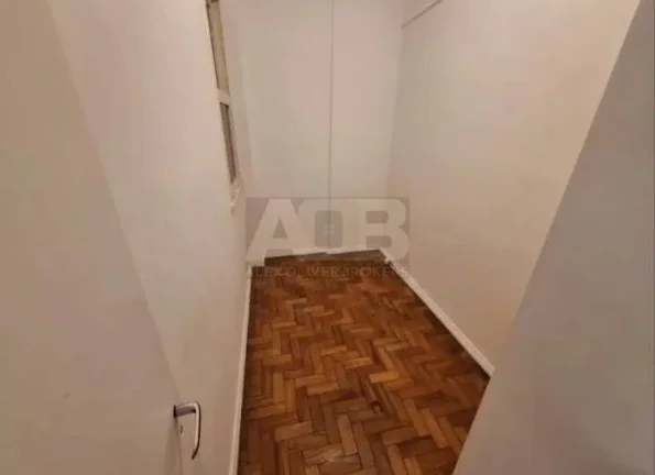 Imagem Apartamento à venda no Leme, 48m2, 2Quartos, na R. Dias Lopes.