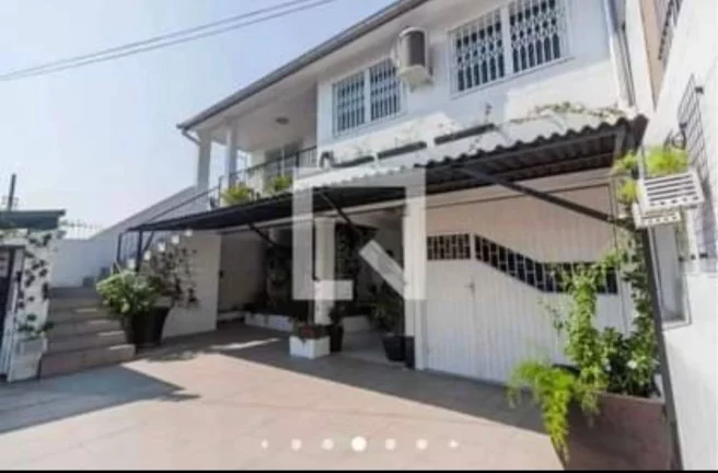 Imagem Prédio com 6 apartamentos em São José Florianopolis SC