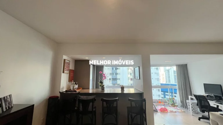 Imagem Apartamento com 03 dormitórios a venda, 119 m² - Centro Balneário Camboriú
