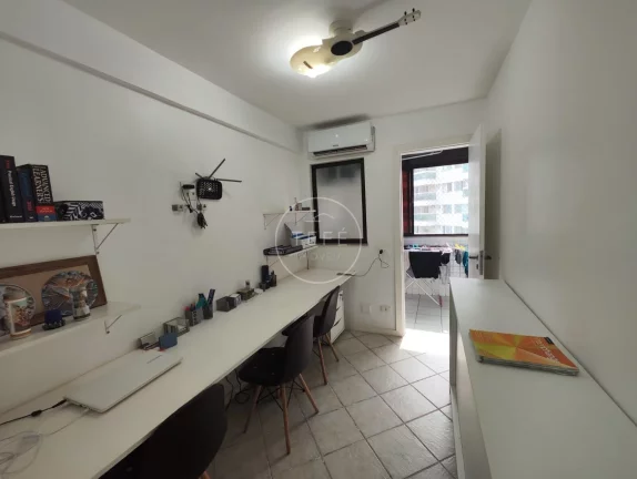 Imagem APARTAMENTO de 3 QUARTOS com 150m² na BARRA OLÍMPICA