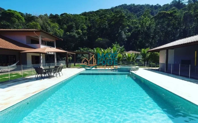 Imagem Casa maravilhosa com infraestrutura completa em Ubatuba SP