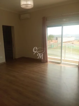 Imagem Linda Casa com 5 Suites!