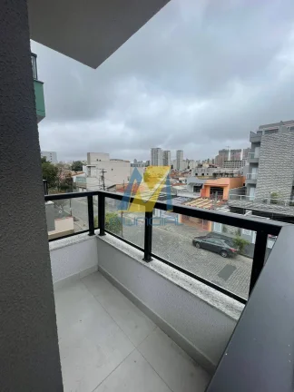 Imagem Apartamento com Sacada, Suíte e Elevador em Torre Única, Novo