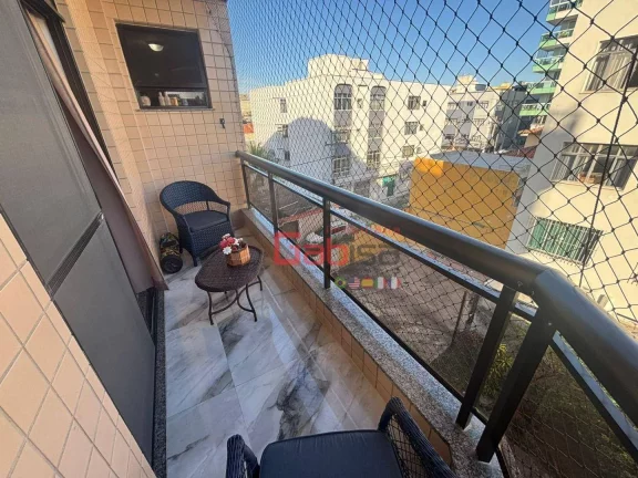 Imagem Apartamento com 3 dormitórios à venda, 120 m² por R$ 850.000,00 - Centro - Cabo Frio/RJ