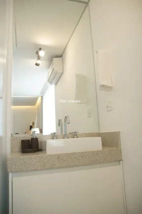 Imagem Apartamento para locação na Vila Nova Conceição: 1 quarto, 1 sala, 1 banheiro e 1 vaga de garagem!