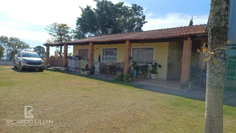 Imagem "O Paraíso em Atibaia: Sítio com 24.000m², Casa Principal, Salão de Festas, Piscina e Mais!"