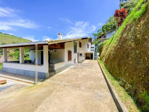 Imagem Casa à venda, 299 m² por R$ 1.300.000,00 - Albuquerque - Teresópolis/RJ