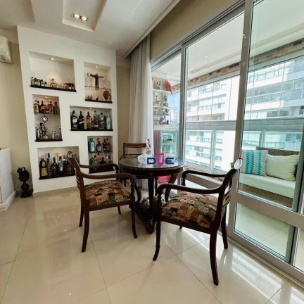 Imagem Apartamento com 4 dormitórios à venda, 191 m² por R$ 2.300.000 - Gonzaga - Santos/SP
