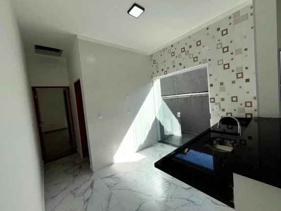 Imagem Casa para Venda em Itanhaém, Jardim Guacyra, 2 dormitórios, 1 suíte, 1 banheiro, 1 vaga
