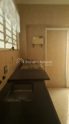 Imagem Casa térrea à venda no Bairro Taquaral, próxima à Miami Store, supermercado, farmácia, colégio...