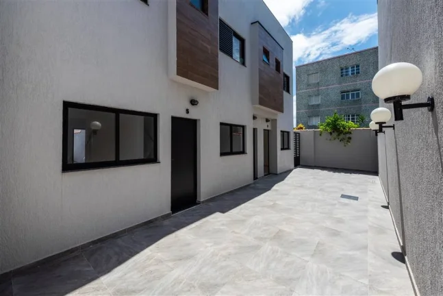 Imagem CASA COM 98 m² - VILA ANHANGUERA - MONGAGUA SP