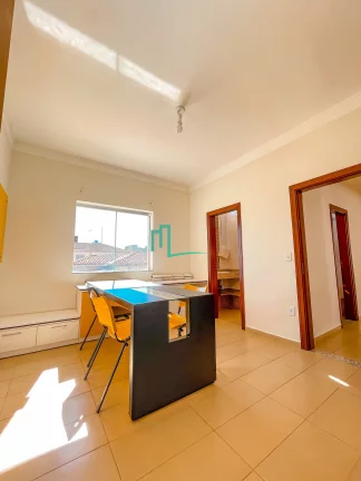 Imagem EXCELENTE PRÉDIO COMERCIAL COM 05 SALAS DISPONÍVEL PARA ALUGUEL NO CENTRO EM FRANCA/SP