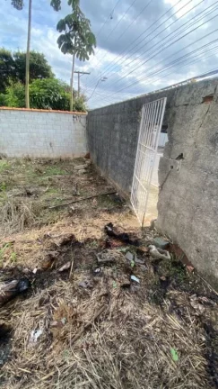 Imagem Terreno à venda, 450 m² por R$ 600.000,00 - Vila Áurea - Poá/SP