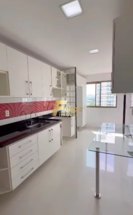 Imagem Oportunidade única! Lindo apartamento de 3 quartos com 1 suíte, 2 salas, 3 banheiros, 2 vagas de garagem e 125,00 m2 de área total.