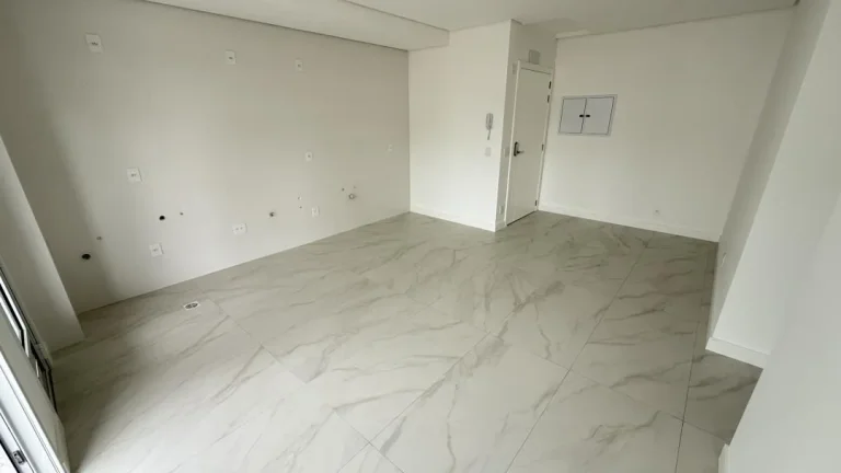 Imagem Apartamento novo de 74 m² com 2 quartos, sendo 1 suíte no bairro Fazenda em Itajaí a venda com Adriano Carpes Imóveis.