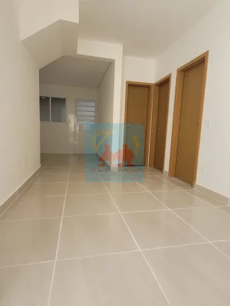 Imagem Oportunidade na Praia Grande, com 2 dormitórios e uma vaga de garagem