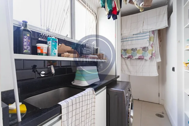 Imagem Apartamento para locação no Itaim Bibi, São Paulo-SP! 3 quartos, 1 suíte, 3 banheiros, 2 vagas, 125m². Venha conferir!