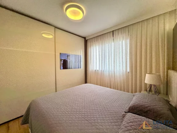 Imagem Apartamento Alto Padrão à Venda, 4 quartos e 2 garagens no Itacorubi, Florianópolis/SC