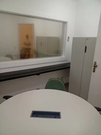 Imagem SALA COMERCIAL EM EDIFICIO HISTÓRICO NA CINELÂNDIA / IMÓVEL MOBILIADO