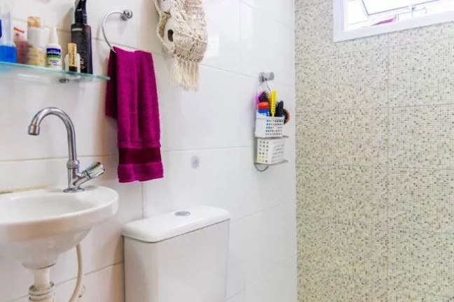 Imagem Apartamento Sem Condomínio 60 m² 2 Dormitórios 1 Vaga de Garagem