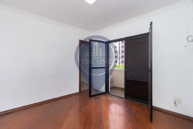 Imagem Apartamento de luxo na Vila Santo Estéfano: 4 quartos, 2 suítes, 2 salas, 3 banheiros, 3 vagas e 196m² de puro requinte em SP!