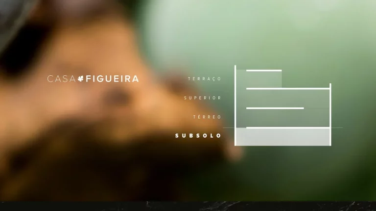 Imagem Casa personalizada com 4 dormitórios à venda sendo 4 suítes, 720.0 m² por - R$ 14.800.000,00 - Barra - Bal. Camboriú/SC