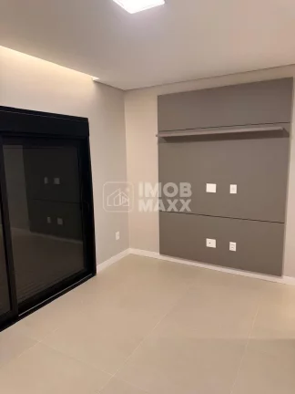Imagem Casa à Venda em Ponte Alta Norte, Gama-DF, 400m², 3 Suítes