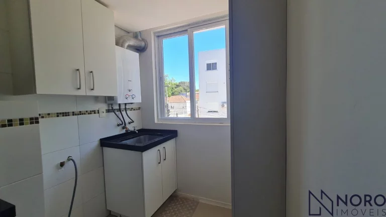 Imagem Apartamento com 2 dormitórios (1 suíte), móveis planejados, sacada com churrasqu