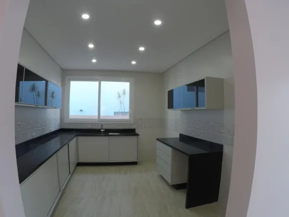 Imagem Casa em Aldeia da Serra - 407m²