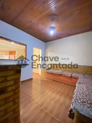Imagem Excelente oportunidade de investimento duas casas em um unico terreno